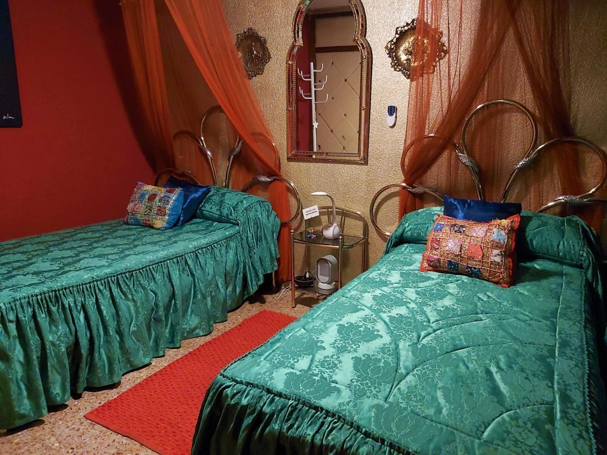 Alicante Room&gayfriendly Exterior foto